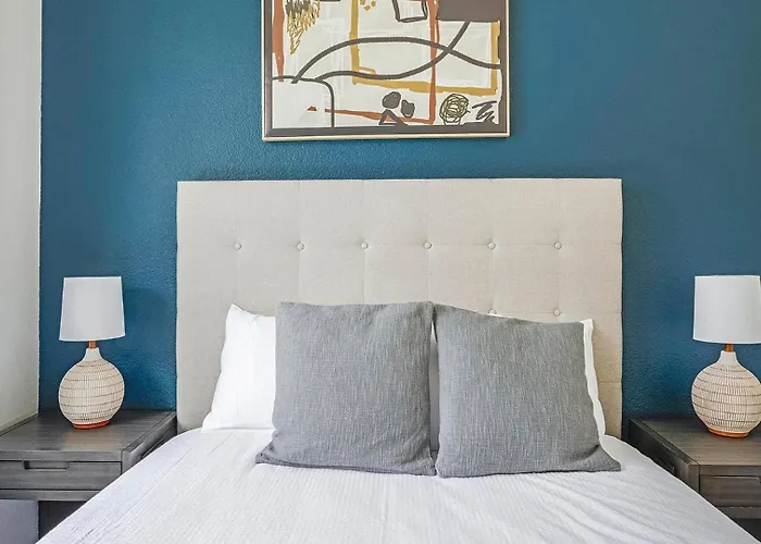 Landing Modern 1Bd Gym Pool Apartment Tempe