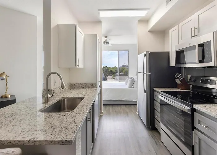 Landing Modern 1Bd Gym Pool Tempe